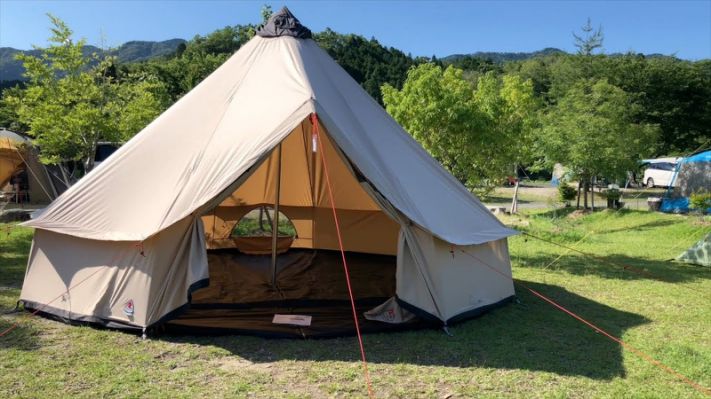 Overnachten in een tipi tent? 